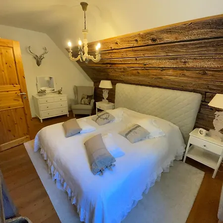 Koralle Im Fischerhof Am Darss * Born